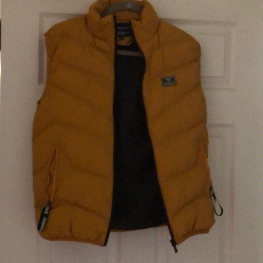 Boys puffer best-mustard color